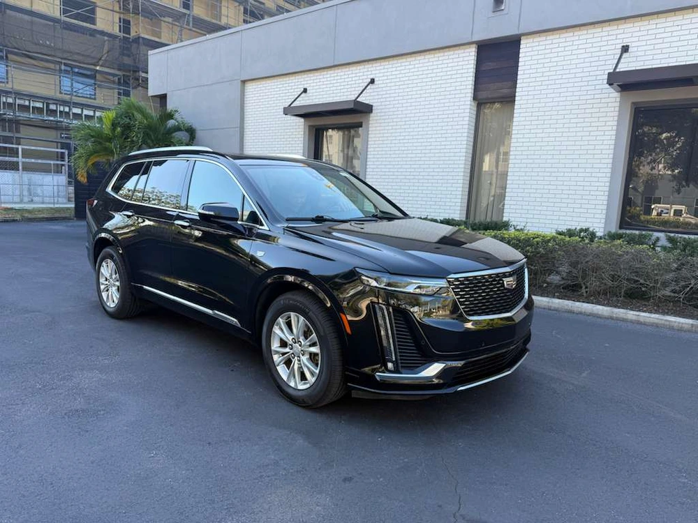 SRQ Airport serves as the main gateway to Florida's Gulf Coast